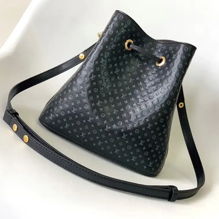 Bag LV 2304DJ0048 0706